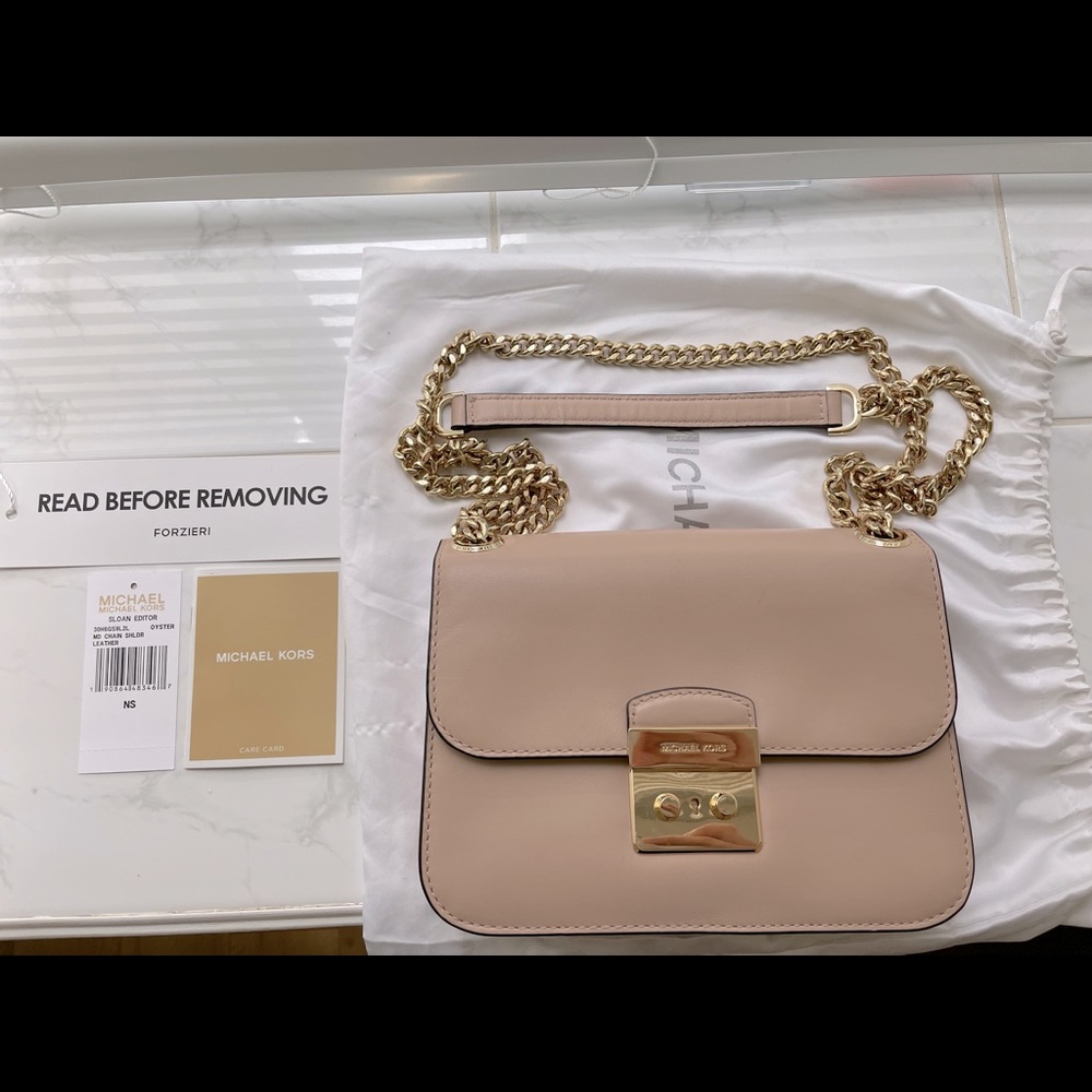 Michael Kors Sloan Editor Medium Chain Shoulder Bag in Oyster (Light Pink Beige)